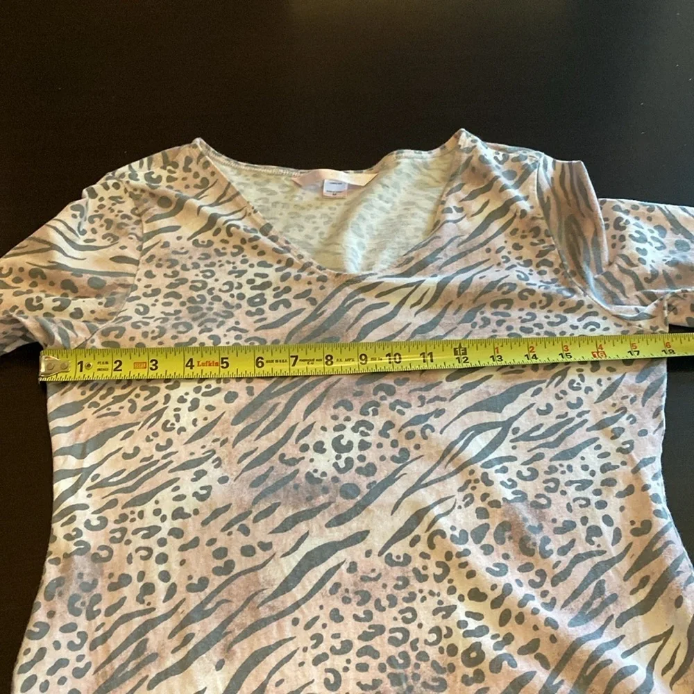 Victoria's Secret Pink and Gray Leopard Print nightgown. Size M. 100% cotton.